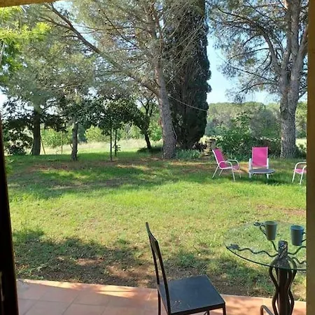 Nyaraló Dans Un Domaine Viticole